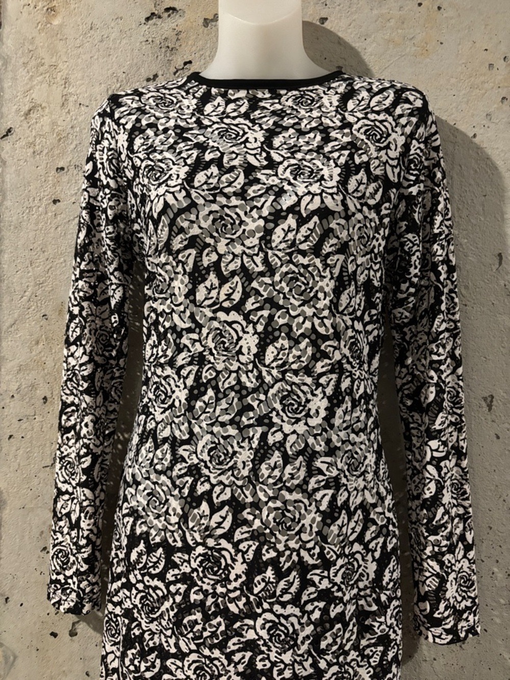 Goodtime USA Black & White Floral Long-Sleeve Sheath Dress - Size L - Picture 3 of 7
